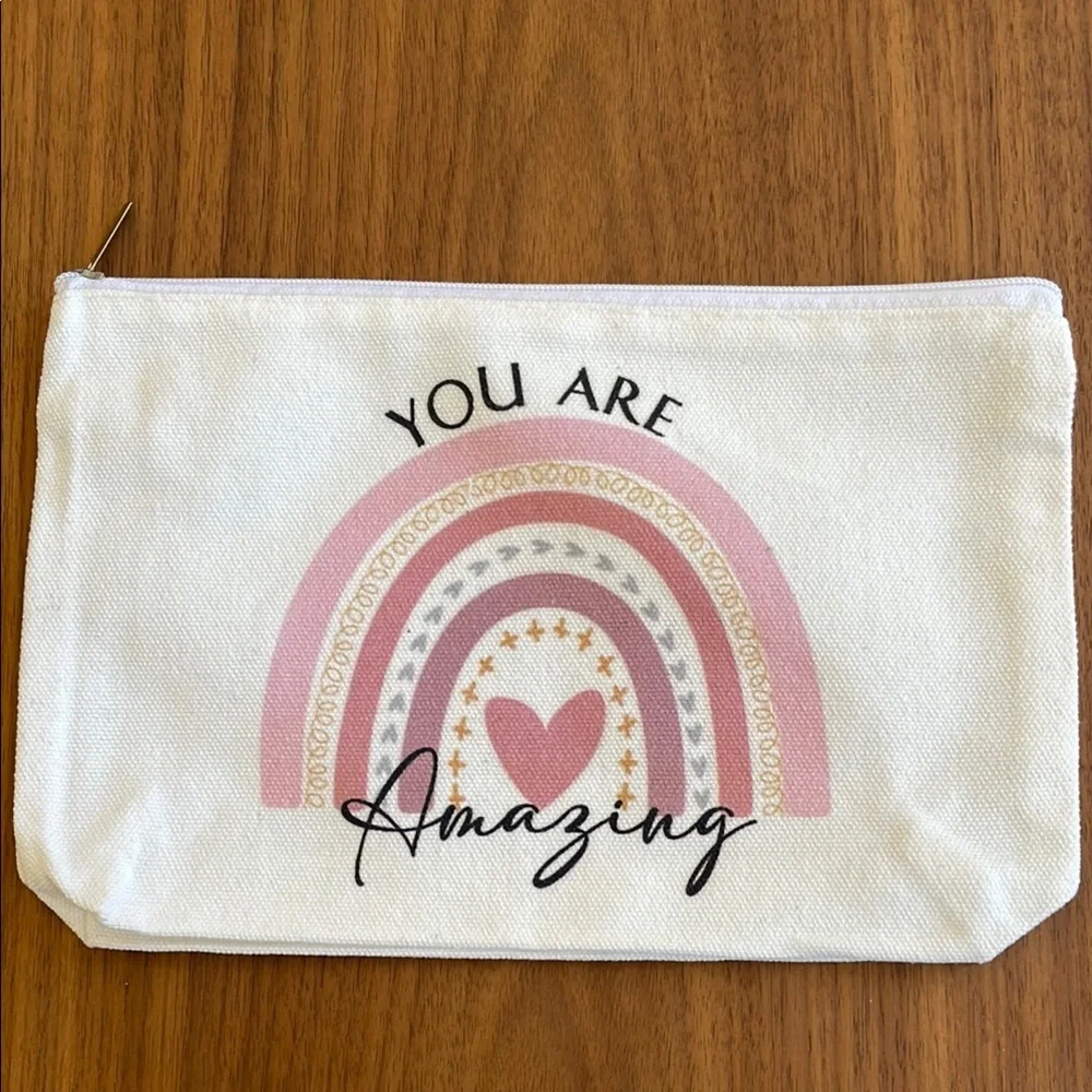 “You are Amazing” pouch NWOT Free with bundle - Picture 1 of 4